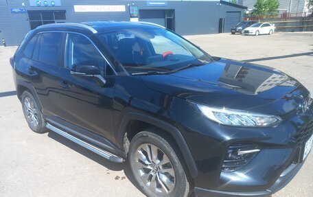 Toyota RAV4, 2021 год, 3 500 000 рублей, 6 фотография