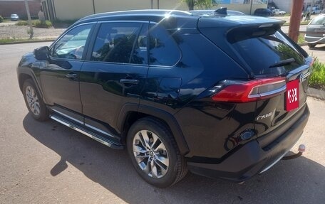 Toyota RAV4, 2021 год, 3 500 000 рублей, 9 фотография