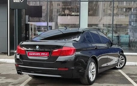 BMW 5 серия, 2013 год, 1 350 000 рублей, 3 фотография