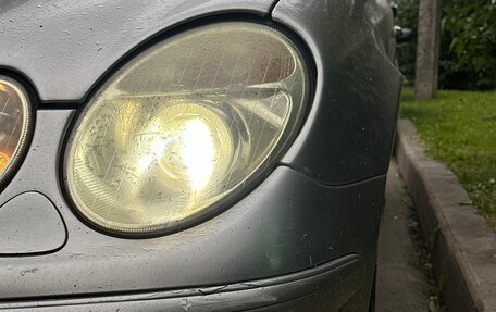 Mercedes-Benz E-Класс, 2003 год, 560 000 рублей, 15 фотография