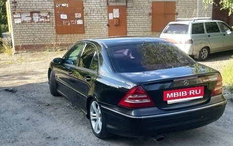 Mercedes-Benz C-Класс, 2005 год, 700 000 рублей, 6 фотография
