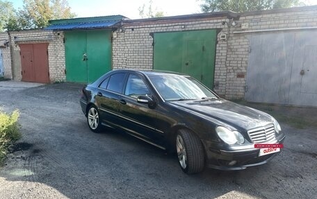 Mercedes-Benz C-Класс, 2005 год, 700 000 рублей, 3 фотография