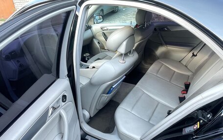Mercedes-Benz C-Класс, 2005 год, 700 000 рублей, 10 фотография