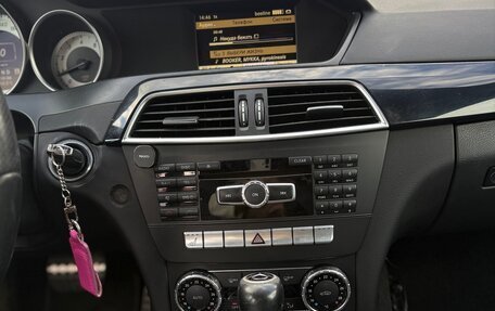 Mercedes-Benz C-Класс, 2011 год, 1 300 000 рублей, 10 фотография