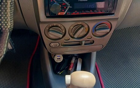 Hyundai Accent II, 2004 год, 400 000 рублей, 9 фотография
