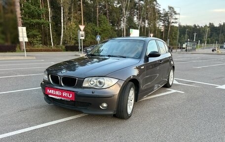 BMW 1 серия, 2005 год, 570 000 рублей, 13 фотография