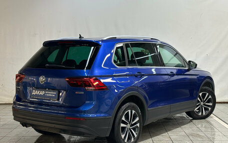 Volkswagen Tiguan II, 2019 год, 1 850 000 рублей, 3 фотография