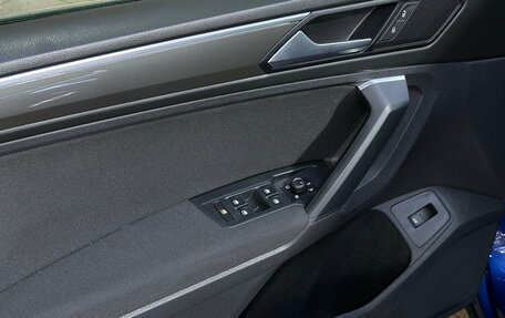 Volkswagen Tiguan II, 2019 год, 1 850 000 рублей, 14 фотография