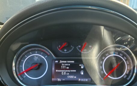 Opel Insignia II рестайлинг, 2013 год, 1 113 000 рублей, 14 фотография