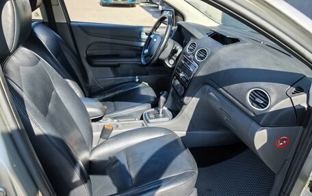 Ford Focus II рестайлинг, 2005 год, 430 000 рублей, 10 фотография