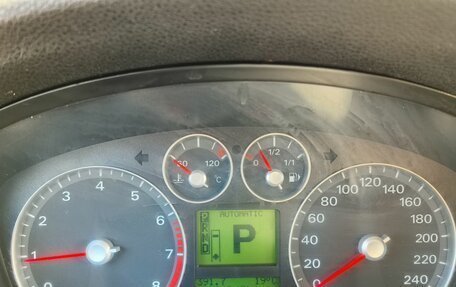 Ford Focus II рестайлинг, 2005 год, 430 000 рублей, 15 фотография