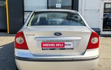 Ford Focus II рестайлинг, 2005 год, 430 000 рублей, 6 фотография