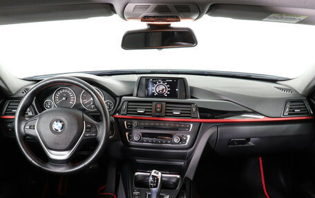 BMW 3 серия, 2015 год, 2 399 000 рублей, 11 фотография