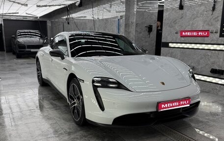 Porsche Taycan I, 2021 год, 7 600 000 рублей, 1 фотография