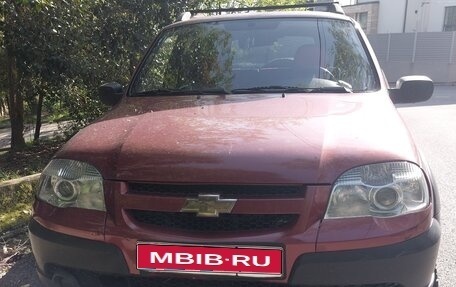 Chevrolet Niva I рестайлинг, 2011 год, 450 000 рублей, 1 фотография