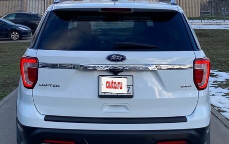 Ford Explorer VI, 2018 год, 3 000 000 рублей, 2 фотография