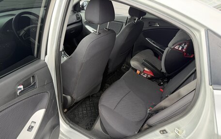 Hyundai Solaris II рестайлинг, 2011 год, 940 000 рублей, 7 фотография