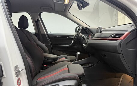 BMW X1, 2017 год, 2 400 000 рублей, 24 фотография