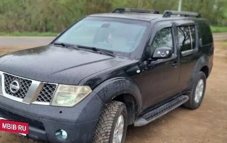 Nissan Pathfinder, 2005 год, 750 000 рублей, 3 фотография