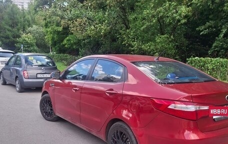 KIA Rio III рестайлинг, 2013 год, 750 000 рублей, 3 фотография