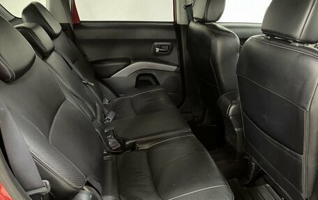 Mitsubishi Outlander III рестайлинг 3, 2006 год, 810 000 рублей, 17 фотография