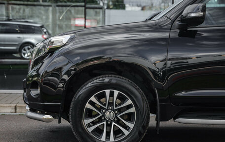 Toyota Land Cruiser Prado 150 рестайлинг 2, 2014 год, 3 399 000 рублей, 10 фотография
