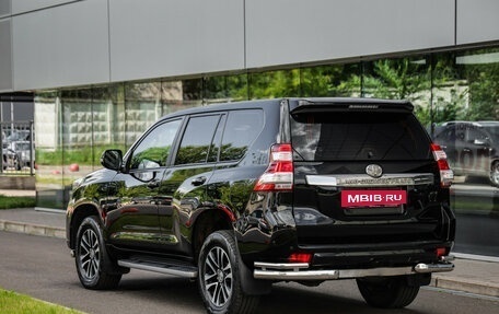 Toyota Land Cruiser Prado 150 рестайлинг 2, 2014 год, 3 399 000 рублей, 8 фотография