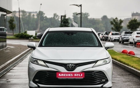 Toyota Camry, 2019 год, 2 769 000 рублей, 4 фотография