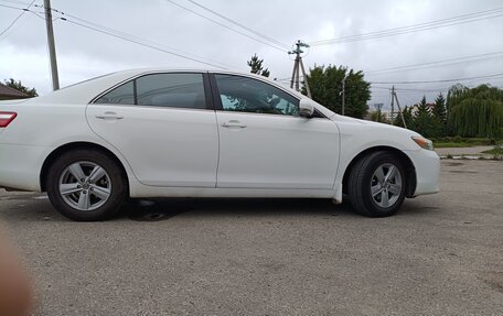 Toyota Camry, 2010 год, 1 200 000 рублей, 5 фотография