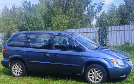 Chrysler Voyager IV, 2002 год, 375 000 рублей, 4 фотография