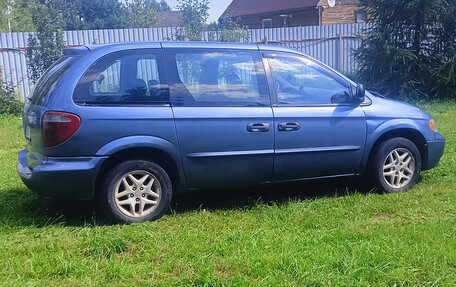 Chrysler Voyager IV, 2002 год, 375 000 рублей, 5 фотография