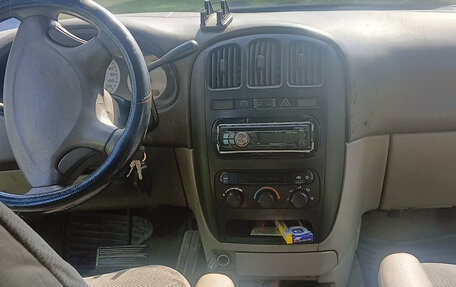 Chrysler Voyager IV, 2002 год, 375 000 рублей, 19 фотография