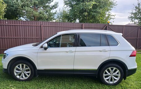 Volkswagen Tiguan II, 2016 год, 2 450 000 рублей, 4 фотография