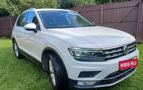 Volkswagen Tiguan II, 2016 год, 2 450 000 рублей, 6 фотография