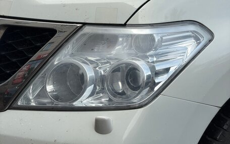 Nissan Patrol, 2012 год, 2 100 000 рублей, 2 фотография