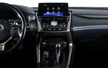 Lexus NX I, 2020 год, 3 190 000 рублей, 13 фотография