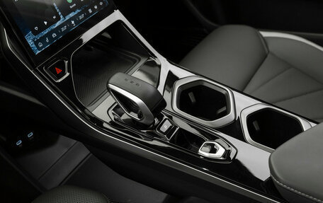 Geely Atlas, 2024 год, 3 070 000 рублей, 18 фотография