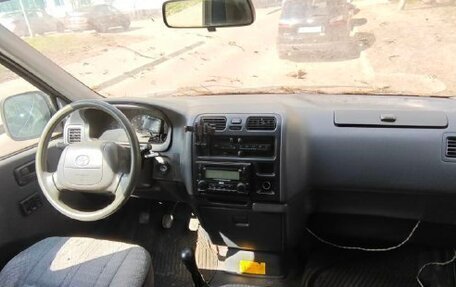 Toyota HiAce, 2000 год, 360 000 рублей, 5 фотография