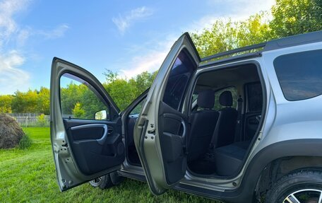 Renault Duster I рестайлинг, 2012 год, 870 000 рублей, 8 фотография