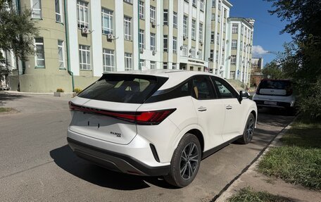 Lexus RX IV рестайлинг, 2024 год, 6 850 000 рублей, 4 фотография
