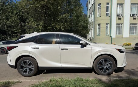 Lexus RX IV рестайлинг, 2024 год, 6 850 000 рублей, 3 фотография