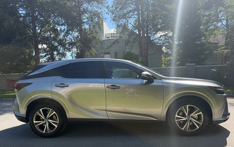 Lexus RX IV рестайлинг, 2025 год, 6 990 000 рублей, 6 фотография
