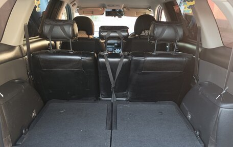 Toyota Wish II, 2004 год, 800 000 рублей, 9 фотография