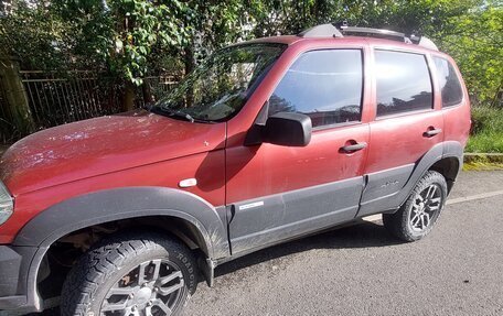Chevrolet Niva I рестайлинг, 2011 год, 450 000 рублей, 3 фотография