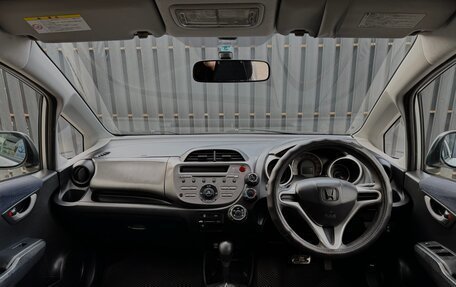 Honda Fit III, 2008 год, 600 000 рублей, 9 фотография