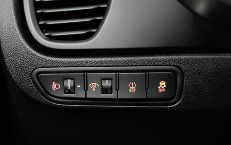 KIA Rio IV, 2021 год, 1 780 000 рублей, 22 фотография