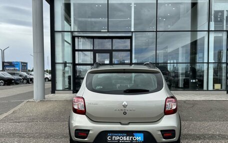 Renault Sandero II рестайлинг, 2018 год, 915 000 рублей, 5 фотография