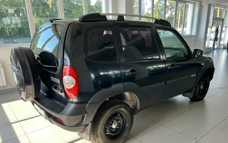 Chevrolet Niva I рестайлинг, 2018 год, 650 000 рублей, 6 фотография