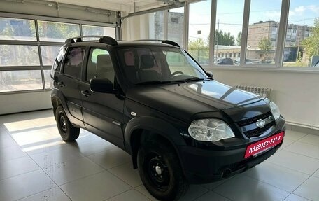 Chevrolet Niva I рестайлинг, 2018 год, 650 000 рублей, 4 фотография