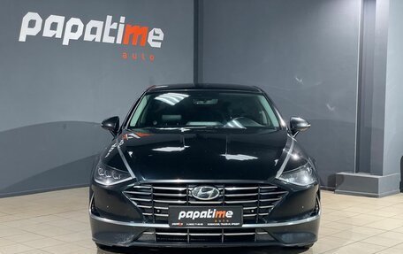 Hyundai Sonata VIII, 2019 год, 2 149 000 рублей, 2 фотография